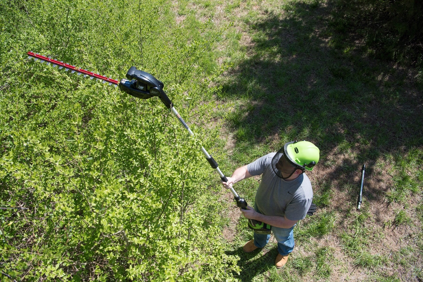 48V/24V 20" Dual-Volt Pole Hedge Trimmer | 48PH18 - Image 11